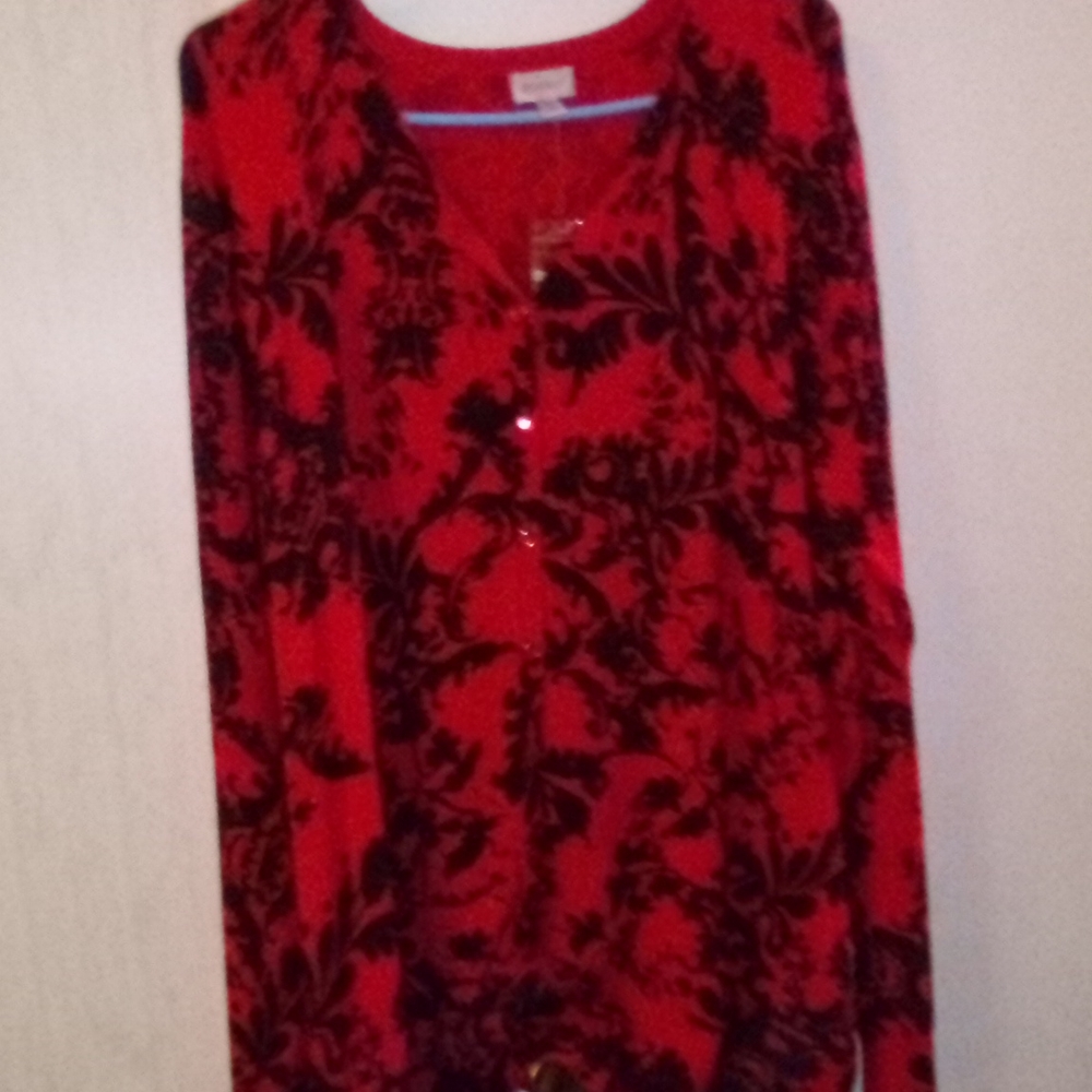 Avenue sweater red and black  size 26/28